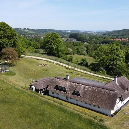 Kaerbollinggard Landhuis *